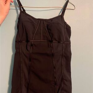 Black lululemon tank